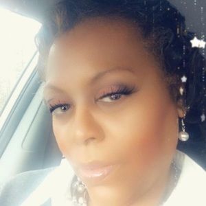 Meet your Posher, Jean